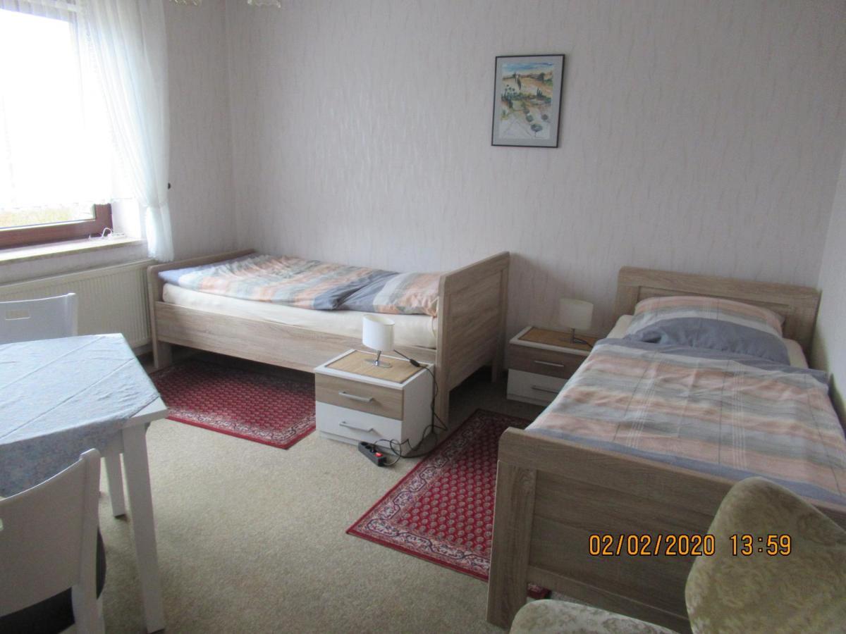 Ferienwohnung "Romaker" Jeersdorf Esterno foto